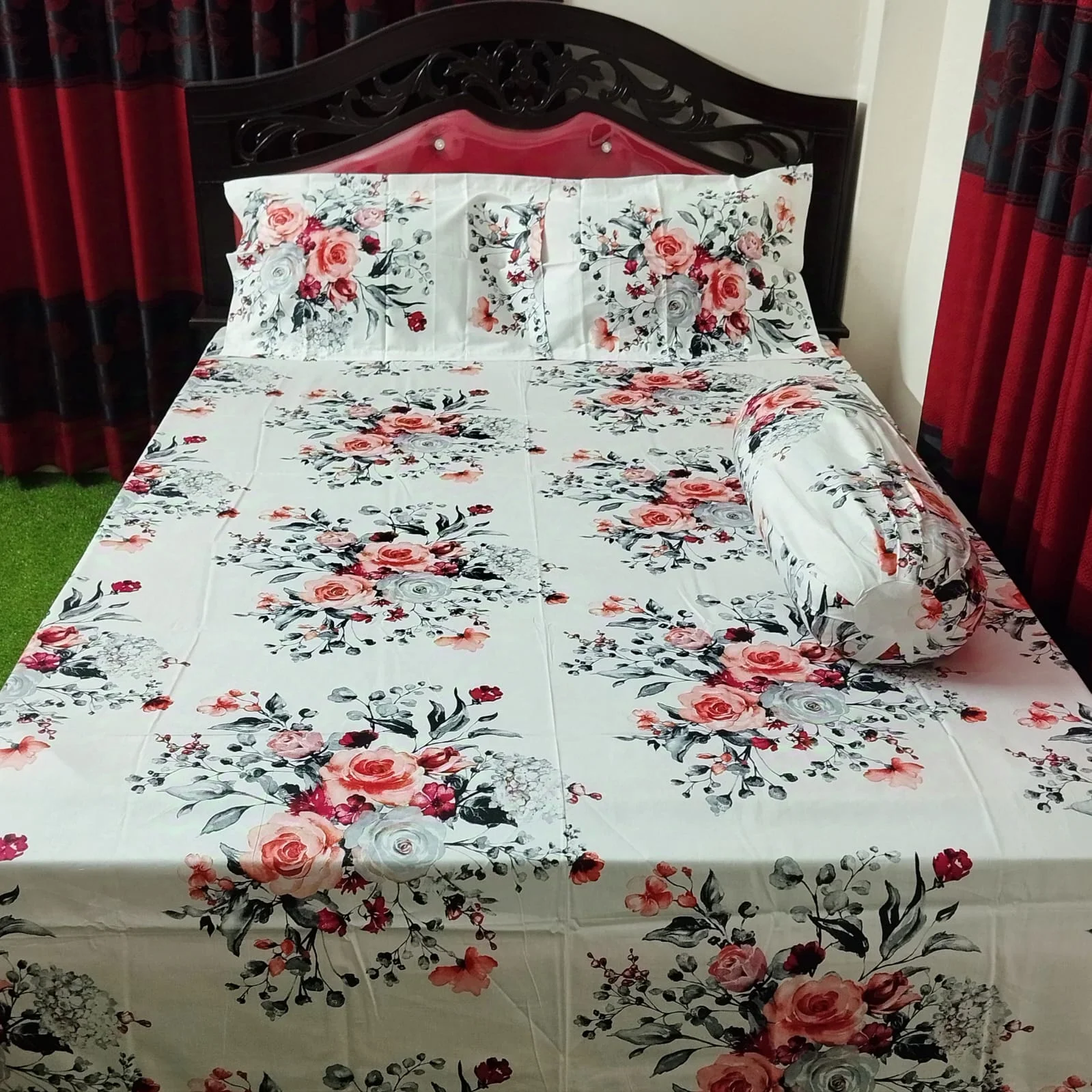 Premium quality four-piece VIP twill cotton bedsheet set, featuring elegant design and soft texture.